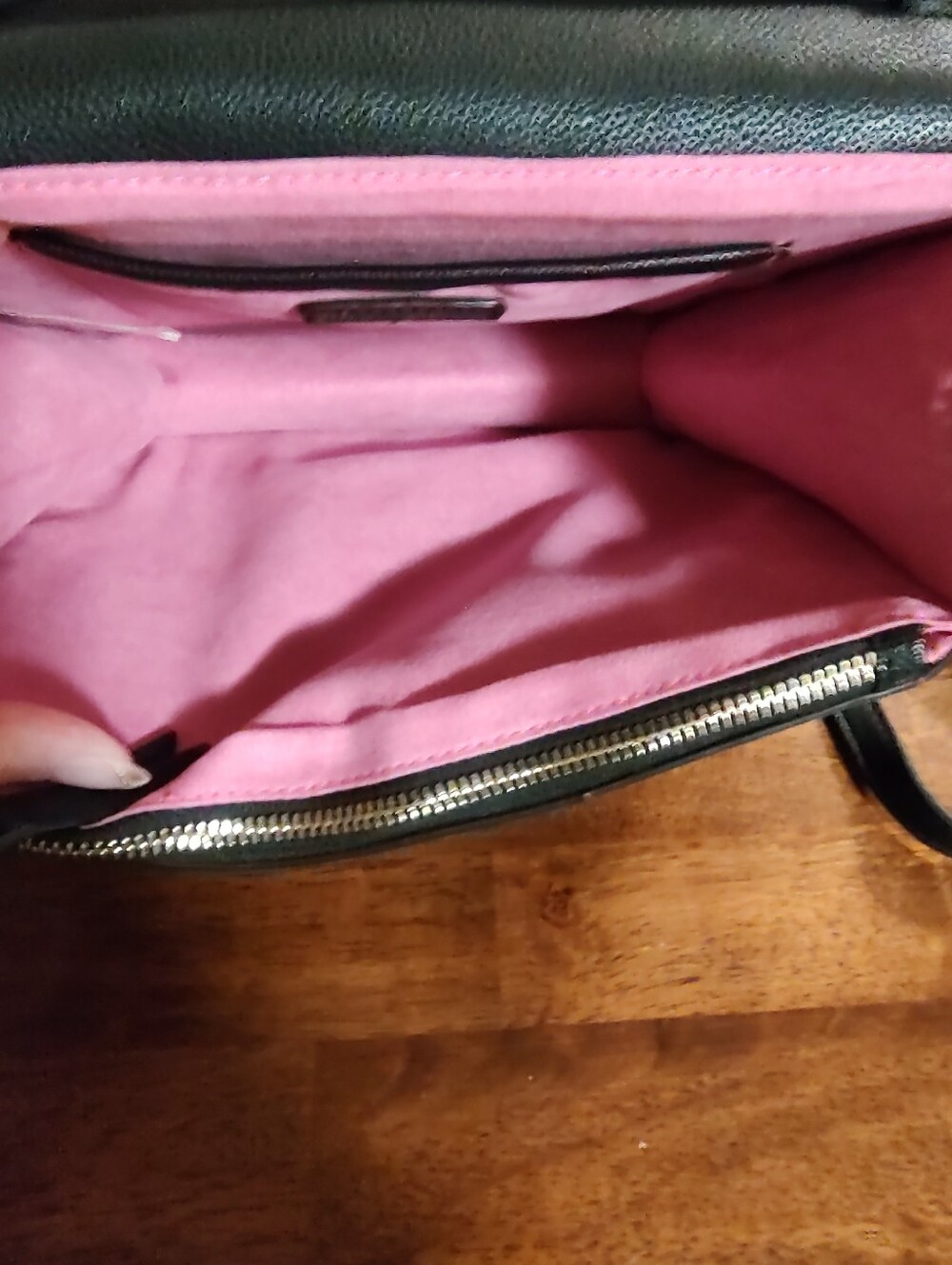 Betsey Johnson Black Leather Crossbody Saddle Bag - Picture 10 of 13